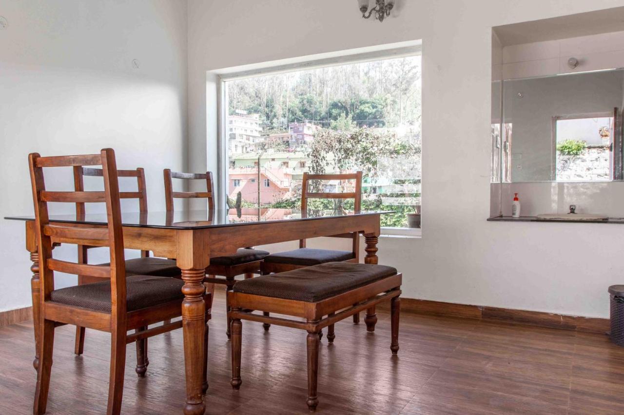 Pine View Stay Ooty Exterior foto